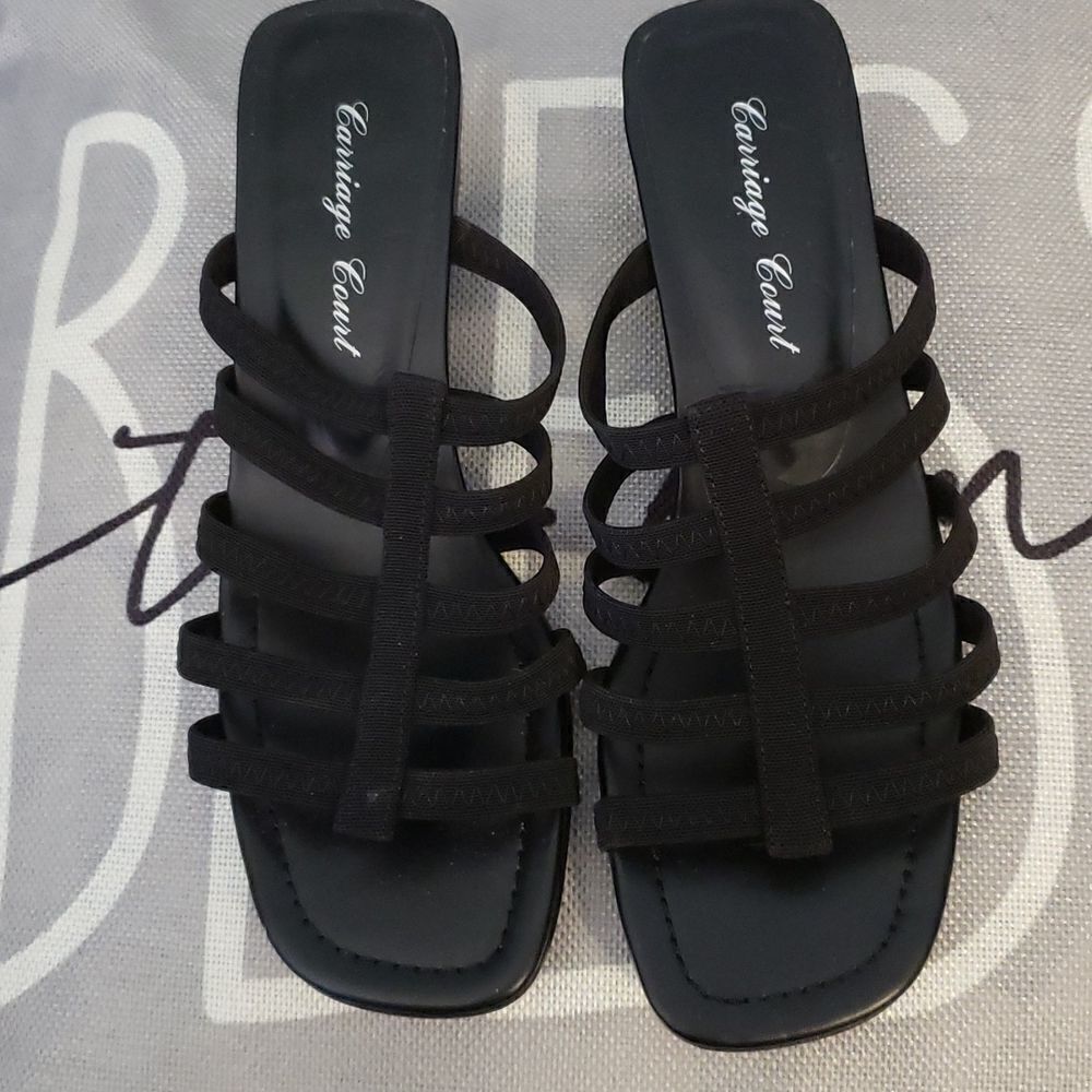 Carriage court black sandals, size 7